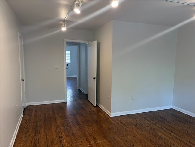 Photo - 2414 Richton St Unidad 4