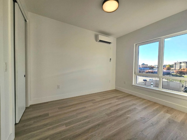 Photo - 19 Livingston St Unit 1