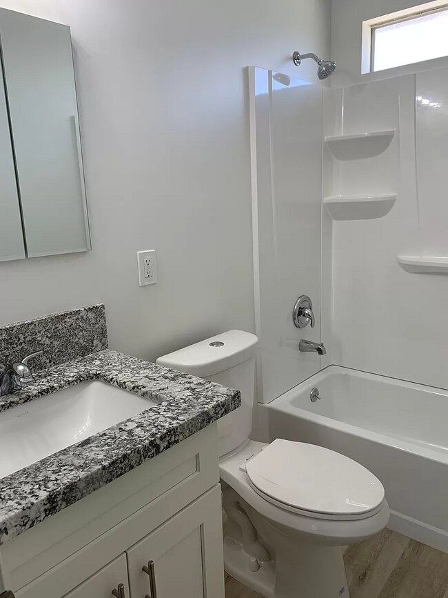 Photo - Beautiful 3 Bedroom House - Now Available!