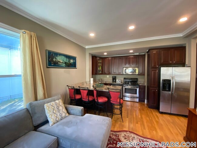 Photo - 74 Georgia St Unit 1