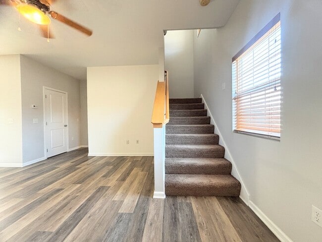 Photo - 2122 High St