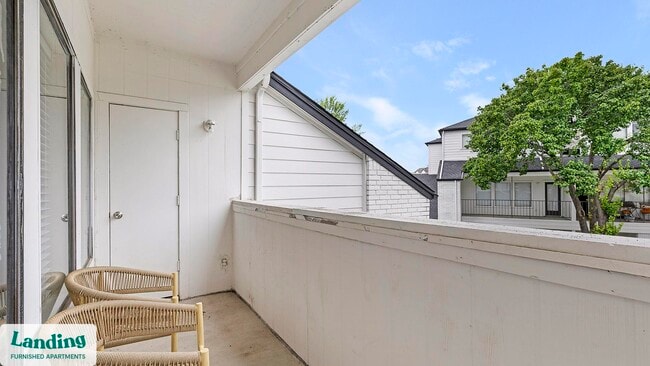 Photo - 5301 Overton Ridge Blvd Unidad 1017