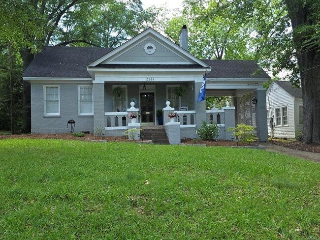 Building Photo - 3244 Montezuma Rd Rental