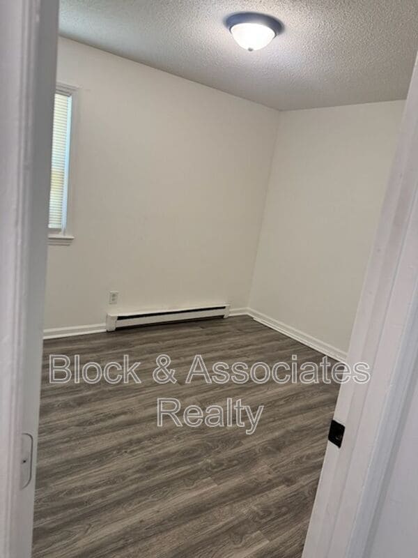Photo - 1109 Garrison St