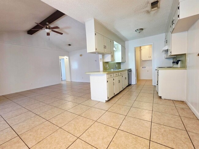 Photo - 109 Pauline Ave