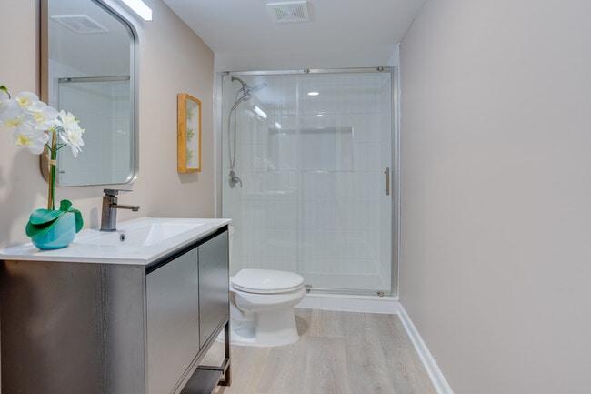 Photo - 8131 Pinelake Ct