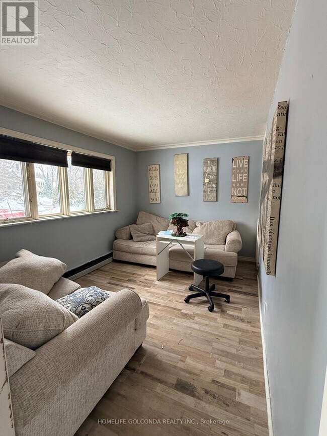 Photo - 46 Elm Grove Ave