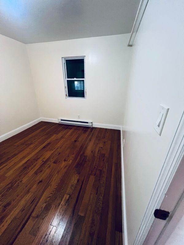 Photo - 2165 Bogart Ave