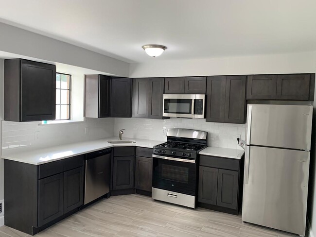 luxurious Kitchen - 333 Crows Mill Rd Apartments Unit 103