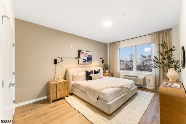 Building Photo - 431 Dr Martin Luther King Jr Blvd Unit 329