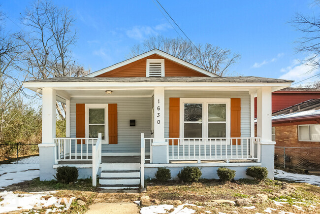 Building Photo - 1630 Pillow St Rental