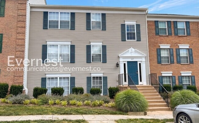 Building Photo - 107 Prosperity Ave SE