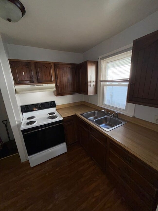 Photo - 817 Taylor Avenue, Evansville, IN 47713