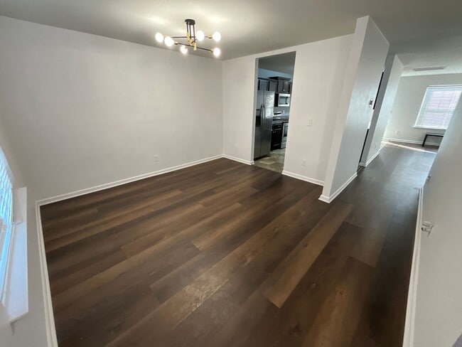 Photo - Large 5 bedroom home in Established Neighborhood ready to rent!