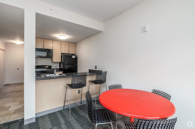 Terrace - 3BR, 3BA - 1,266SF - Dining Area