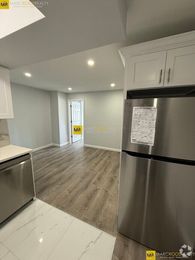 Building Photo - 466 Commonwealth Ave Rental