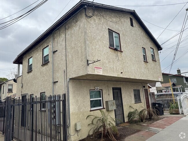 Building Photo - 151 Unit B Rental
