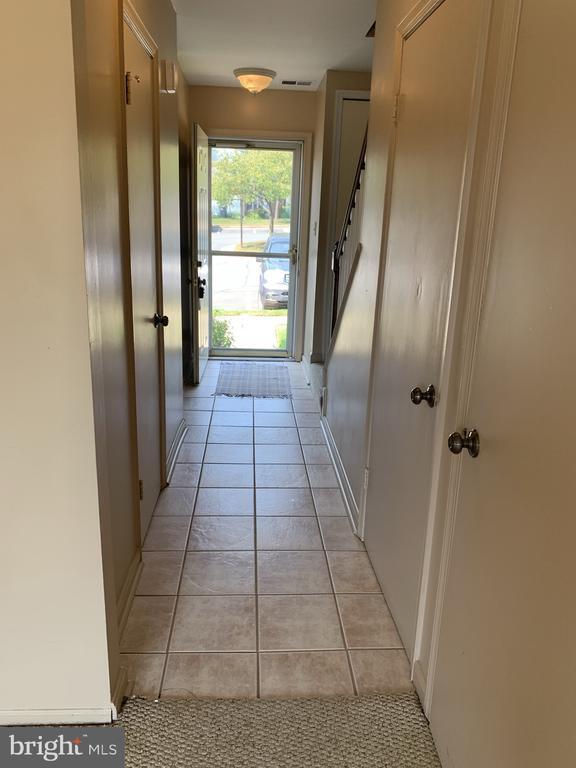 Photo - 22319 Mayfield Sq