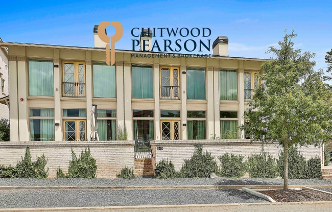 Building Photo - Contemporary 3-Bedroom Trilith Home with T...