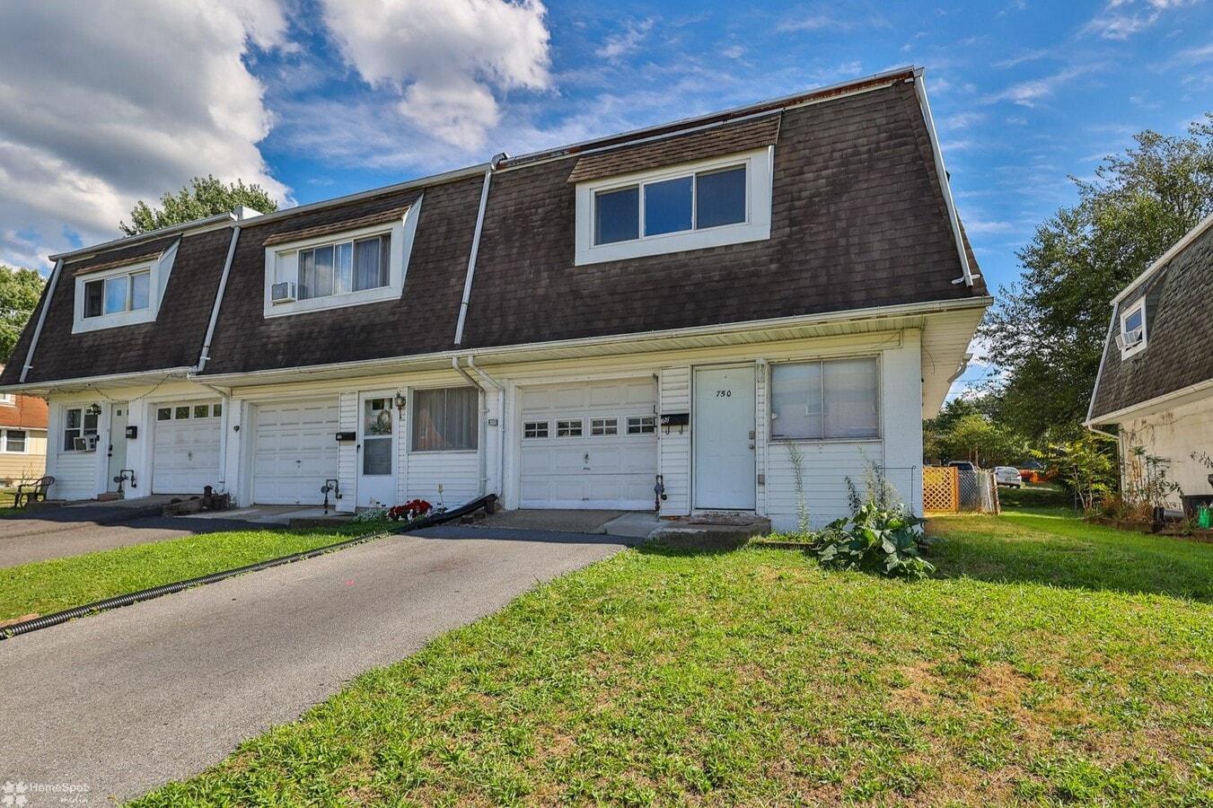 Spacious Townhome in Allentown! - Spacious Townhome in Allentown!