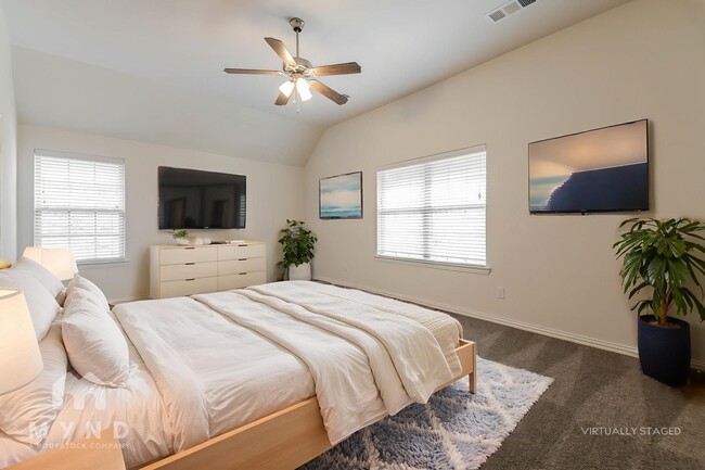 Photo - 3105 Damsel Sauvage Ln