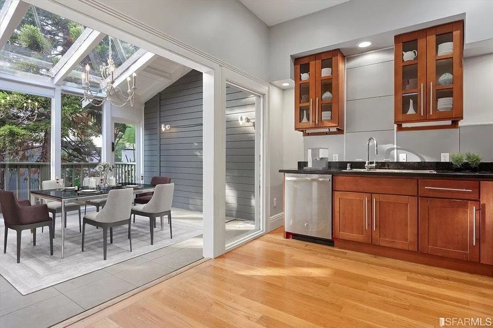 Kitchen and Dining Area - 30 Bernice St (San Francisco, CA)