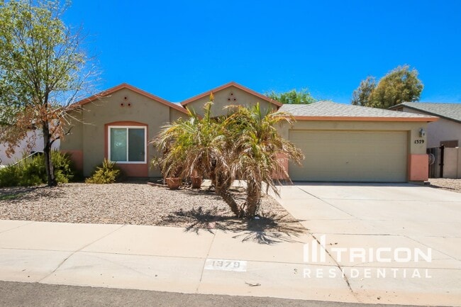 Building Photo - 1379 E Rosemary Trail Rental