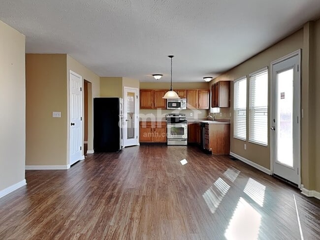 Photo - 4868 Eagle Ridge Ct