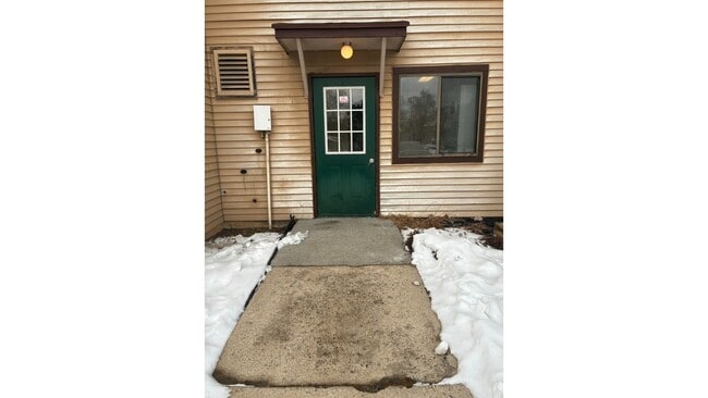 Photo - 512 W High St