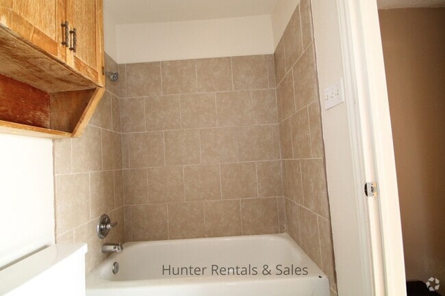 Building Photo - Here's The Beef! Rental