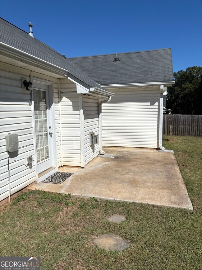 Photo - 294 Oliver Ridge Dr