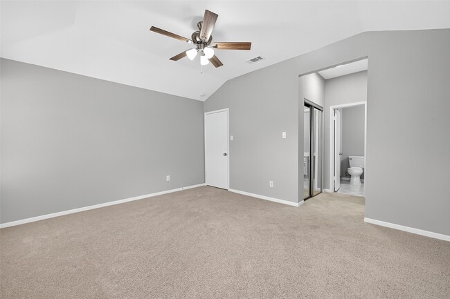 Building Photo - 3111 Timber View Dr