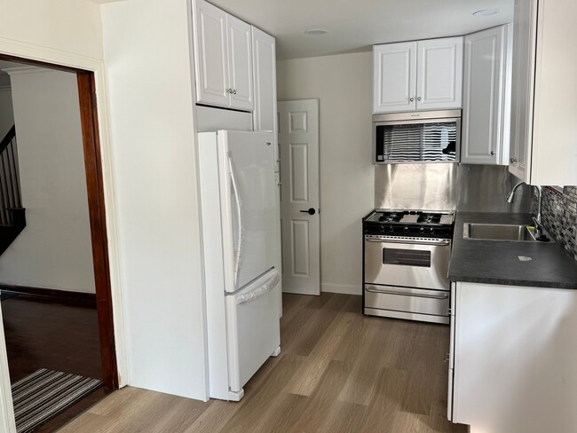 Photo - 235 W Pacemont Rd Unidad 1