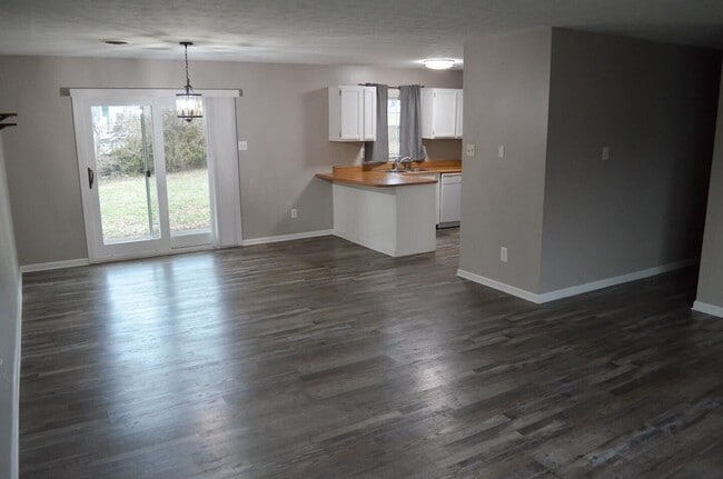 Photo - 813 Pocahontas Trail