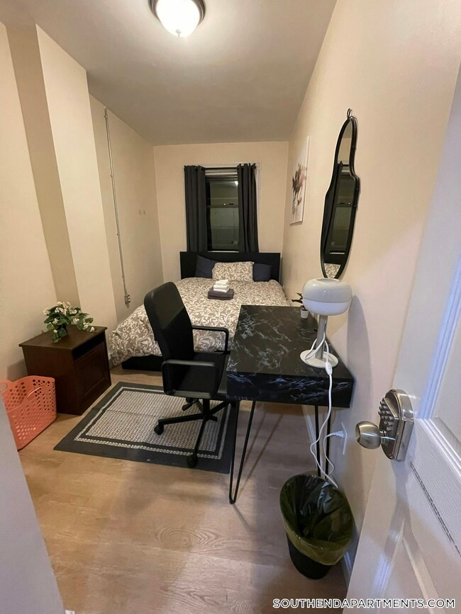 Photo - 871 Harrison Ave Unit 3