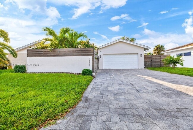 Photo - 5131 NE 26th Ave