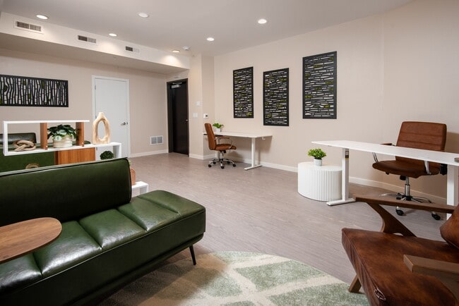 Emerald Row Apartments