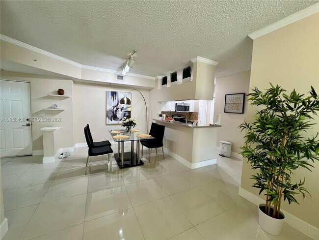 Photo - 17100 N Bay Rd Unit 1813