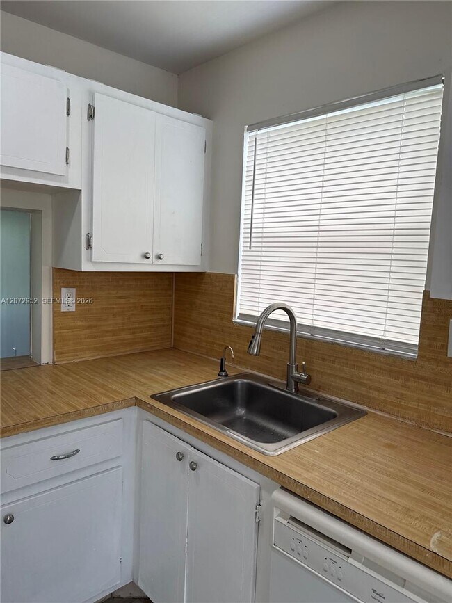 Photo - 8380 Sands Point Blvd Unit J310