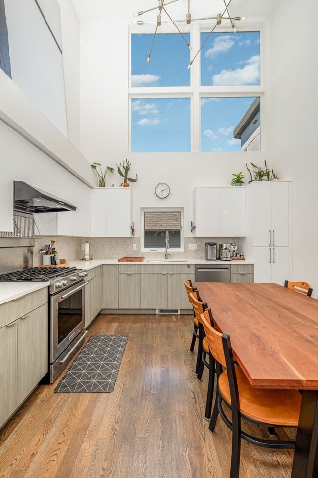 Photo - Modern Ballard Townhome | 2 Bed + 2.5 | 1,343 Sq Ft | 1-Car Garage