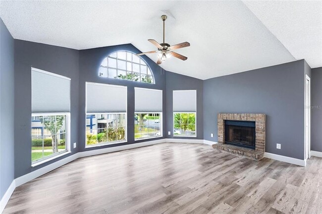 Photo - 943 Bakewell Ct Unit 207