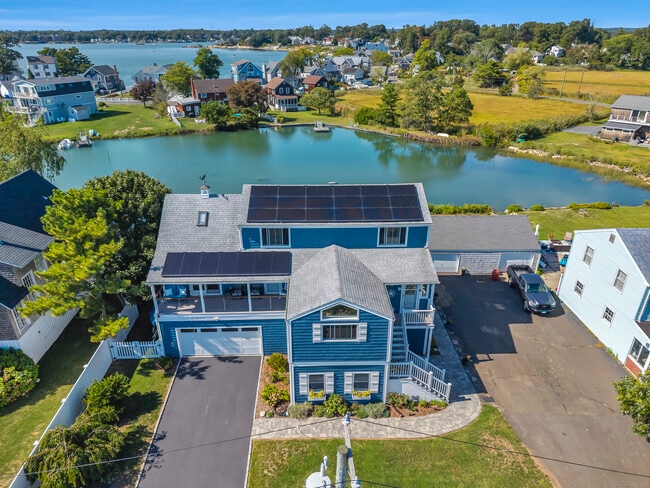 Photo - 15 Summer Island Point