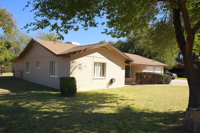 Photo - 2005 S College Ave