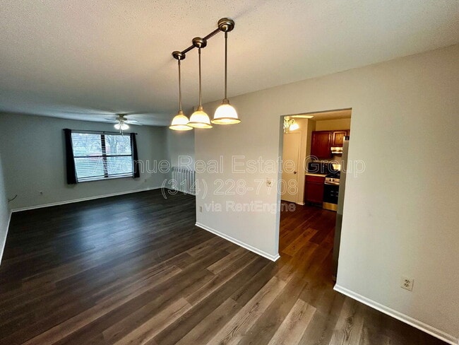 Photo - 662 Lakewood Dr