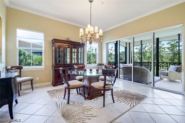 Building Photo - 2826 Tiburon Blvd E Unit 103