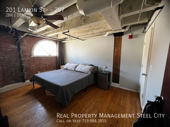 Photo - 201 Lamkin St