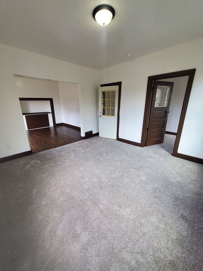 Photo - 3045-3047 N 11th St. (Duplex) (ACE PROPERTY) Unit 3047 Upper