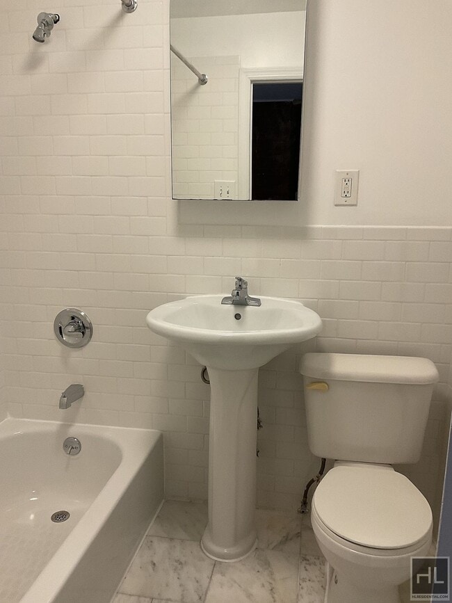 Photo - THIRD AVENUE Unit 4