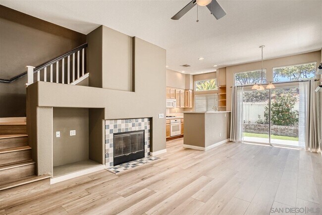 Photo - 11898 Cypress Canyon Rd Unidad 2