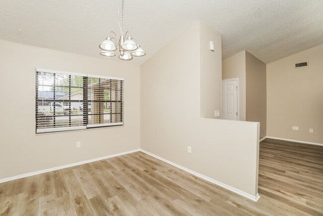 Photo - 8134 Royal Hart Dr